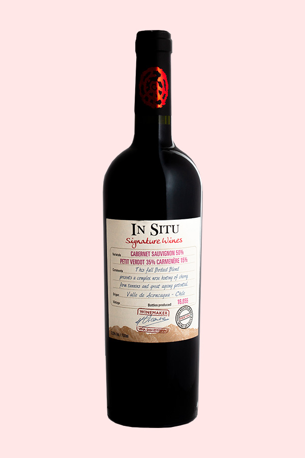 Vinho Signature Wines Cabernet Petit Verdot Sauvignon Carménère 750ml